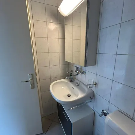 Tgesa Tgampi T20 *